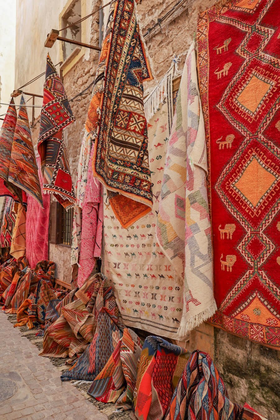 Berber rugs and carpets for sale in Morocco