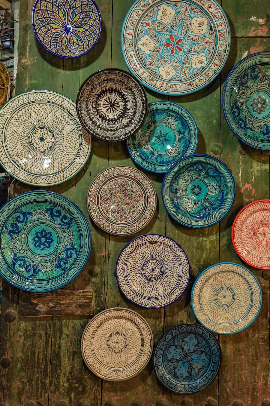 Ceramics plates hanging on the wall in the Marrakech Medina