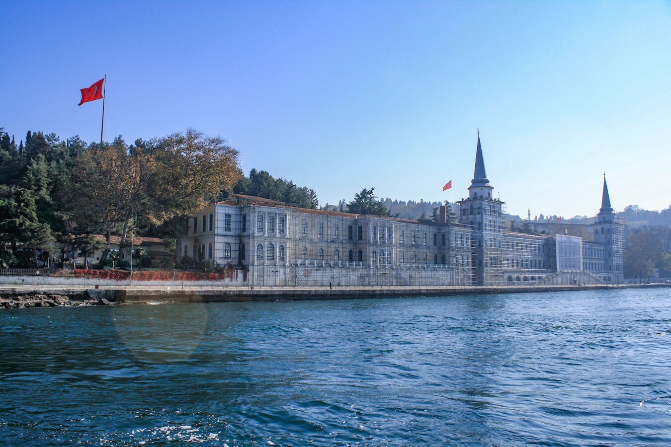 Taking a boat tour on the Bosphorus in Istanbul, is a popular activity when visiting for 4 days.