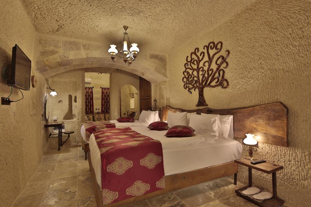 The cosy cave room at Aren Cave Hotel and Art Gallery in Cappadocia