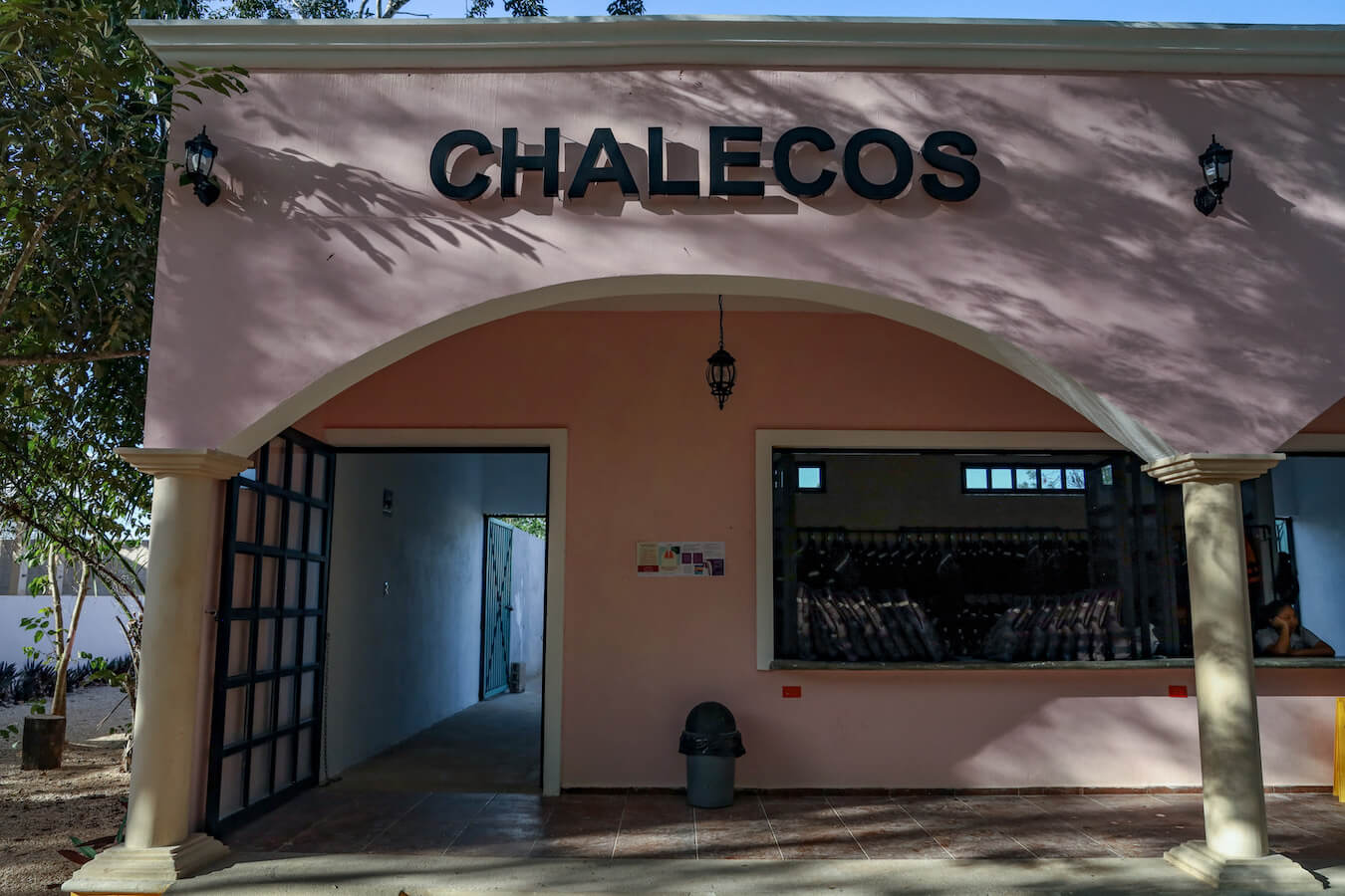 The designated life jacket area at Cenote Suytun