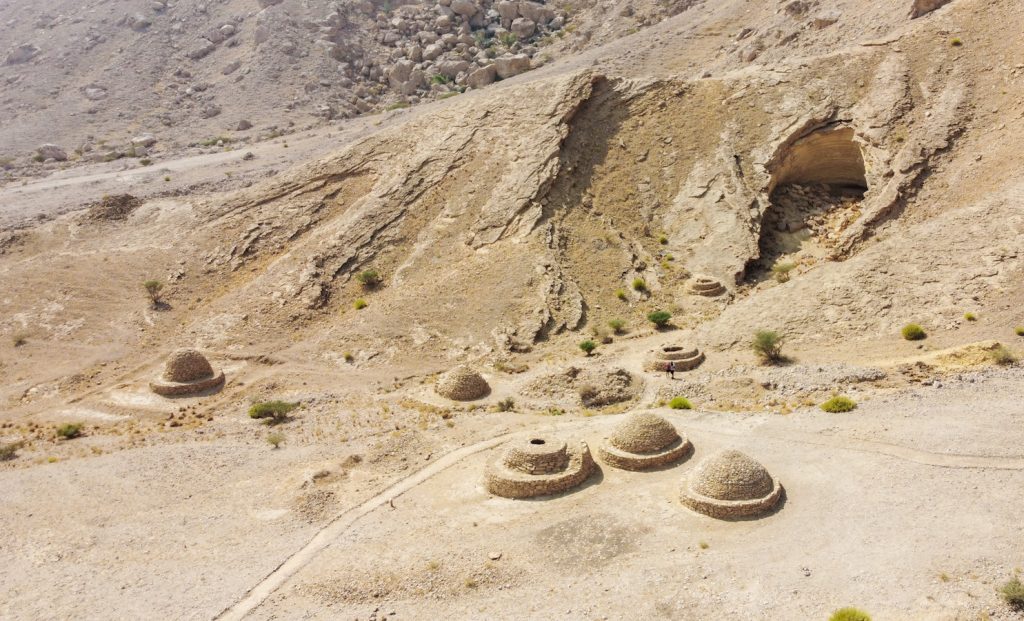 Beehive tombs - places to visit in Al Ain