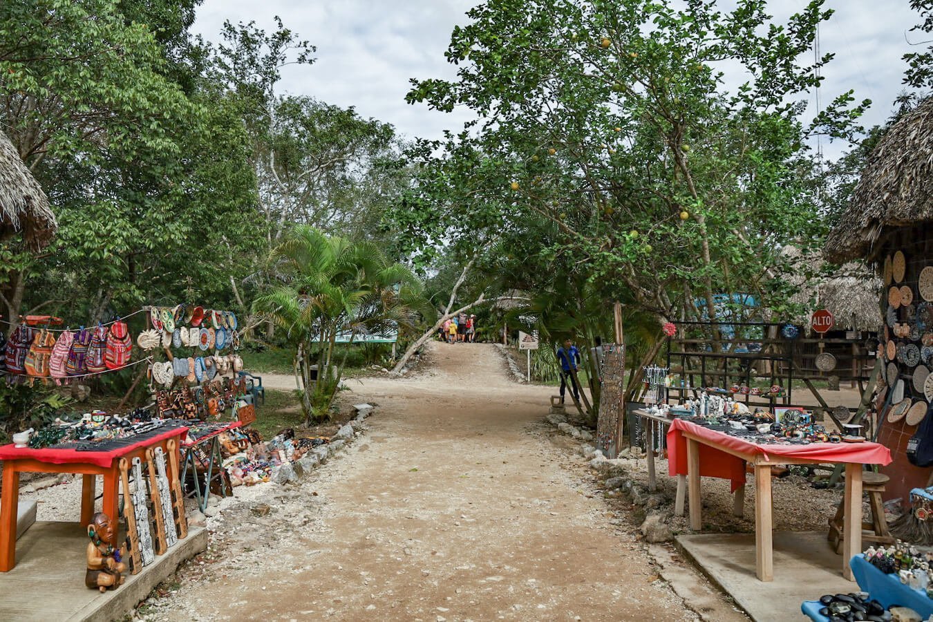 The vendors and path towards the beginning of Ek' Balam ruins