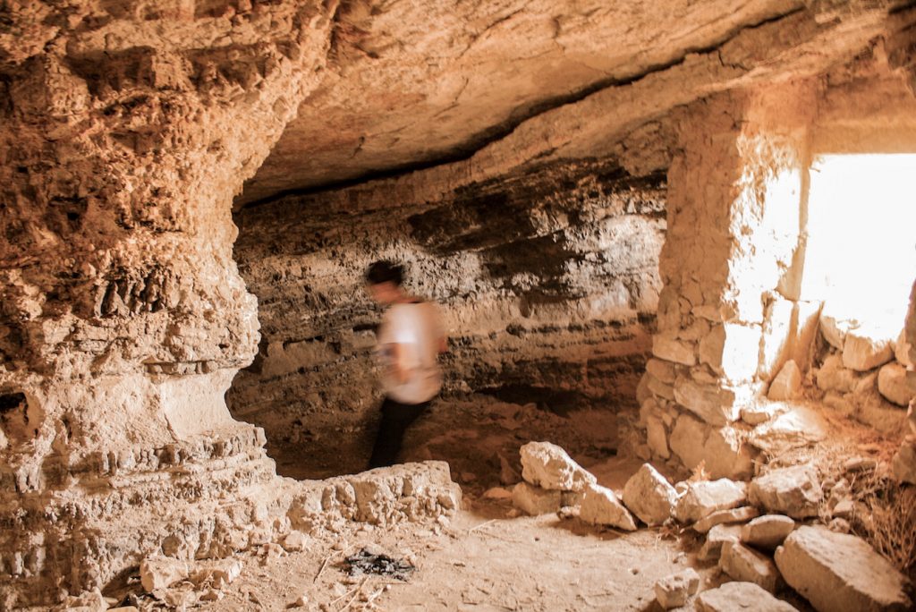 Mukawir caves - Jordan itinerary
