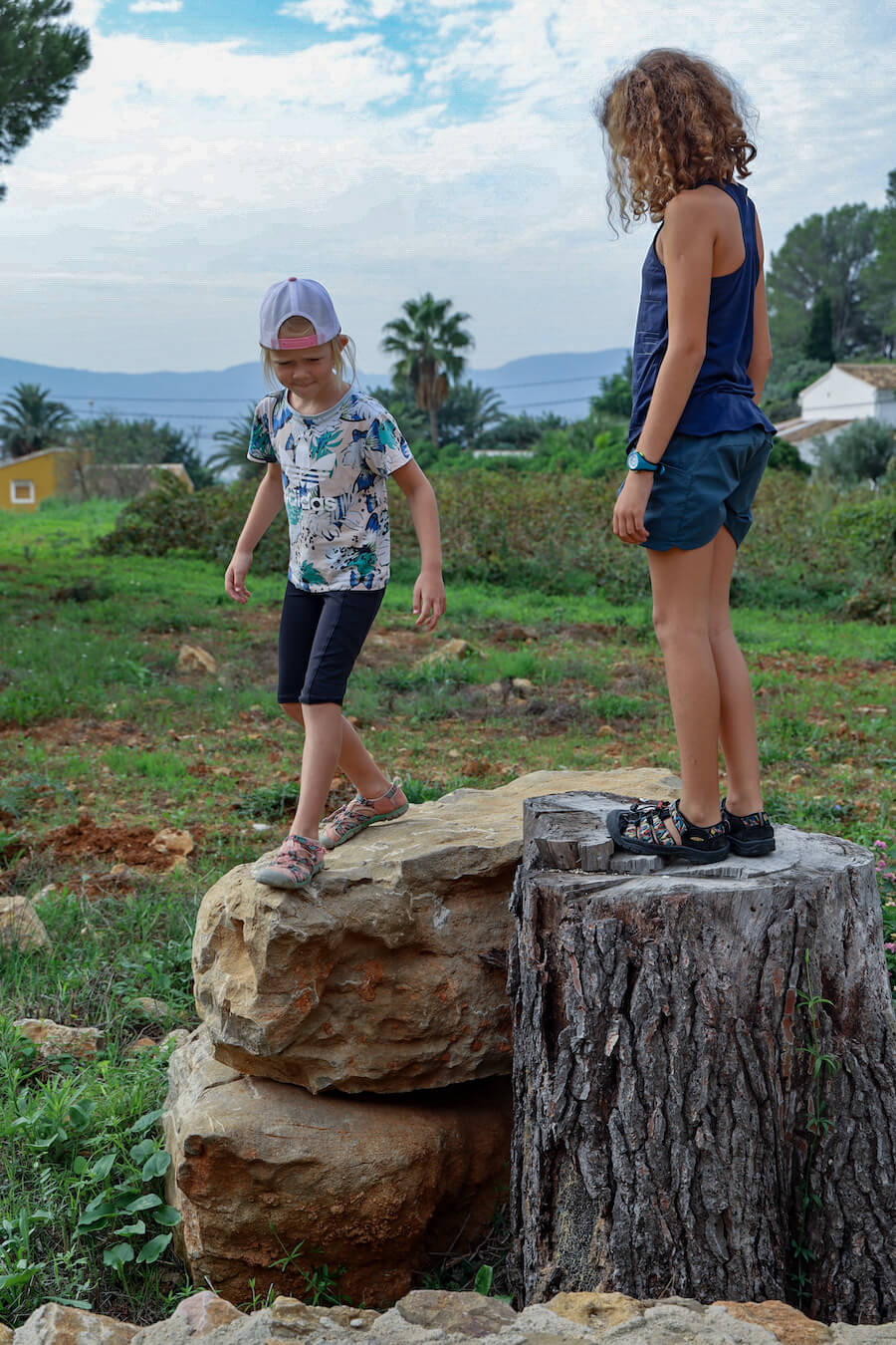 Kids play at a wine tasting in Javea.