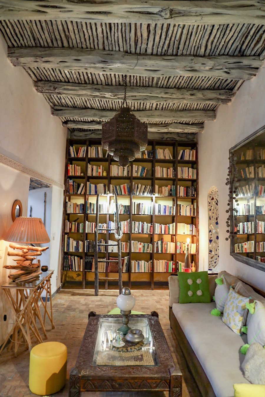 The library in Les Terrasses d'Essaouira