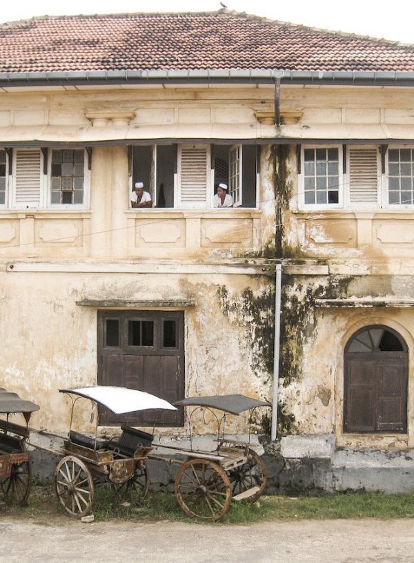 Sri Lanka – A Complete Travel Blog and Guide