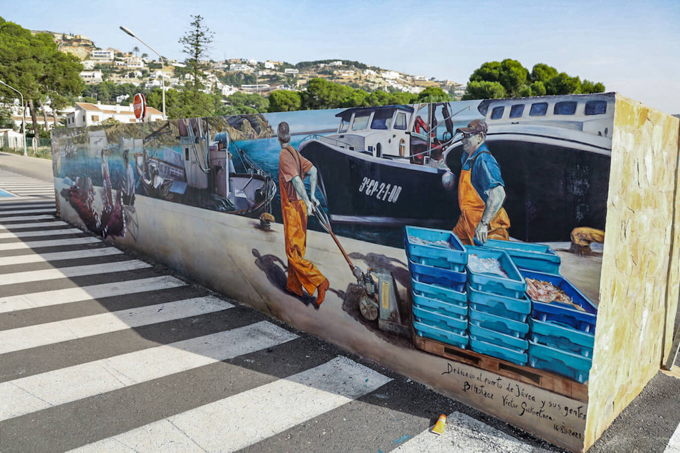 A mural at the free car park in Xabia / Javea port.