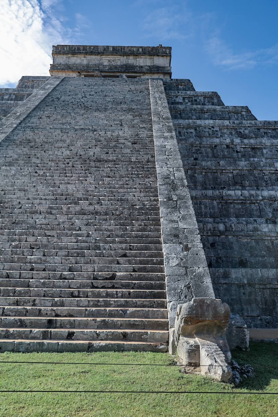 Chichén Itzá ruins and the famous El Castillo or Kukulcan Acropolis and Pyramid - an icon, world wonder and must do on a list of things to do in Valladolid