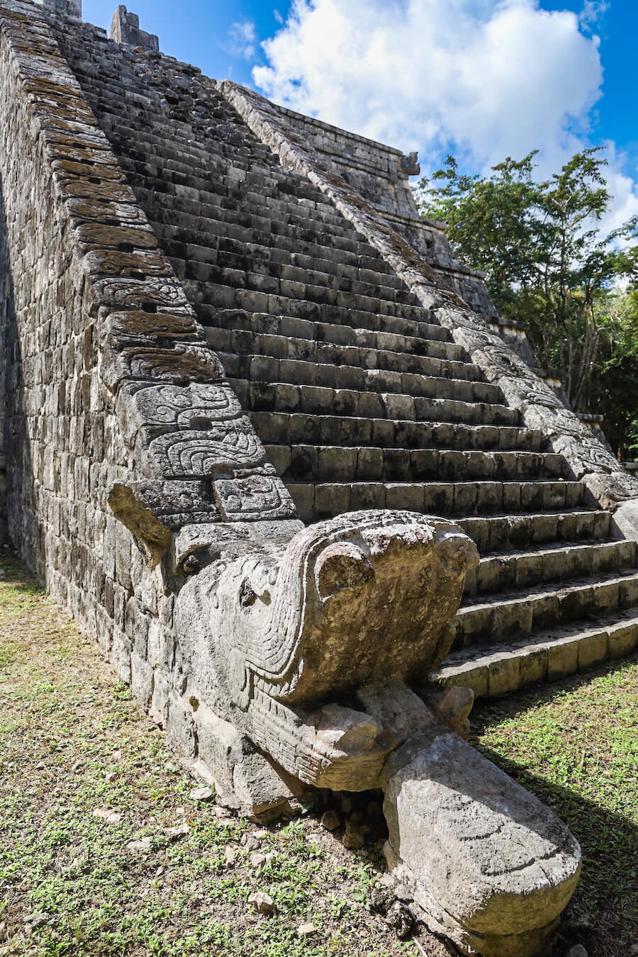 Mayan ruins and temples of Chichen Itza