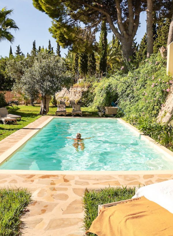 Staying at Villa Riu Blanc in Costa Blanca, Spain – A Full Review