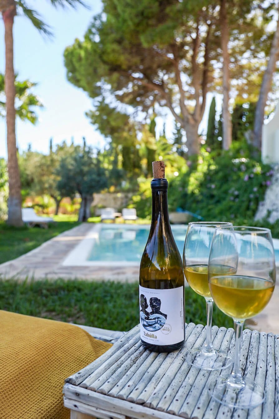 Moscatel wine Tahulla is just one of the sustainable solutions at Villa Riu Blanc - the wines have been locally sourced in Costa Blanca