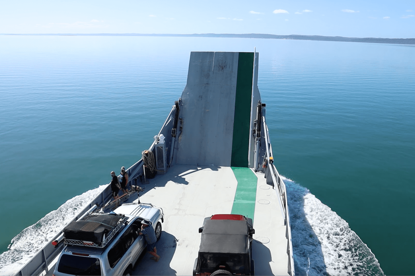 The Sea Link ferry makes the crossing between River Heads and Kingfisher Bay.